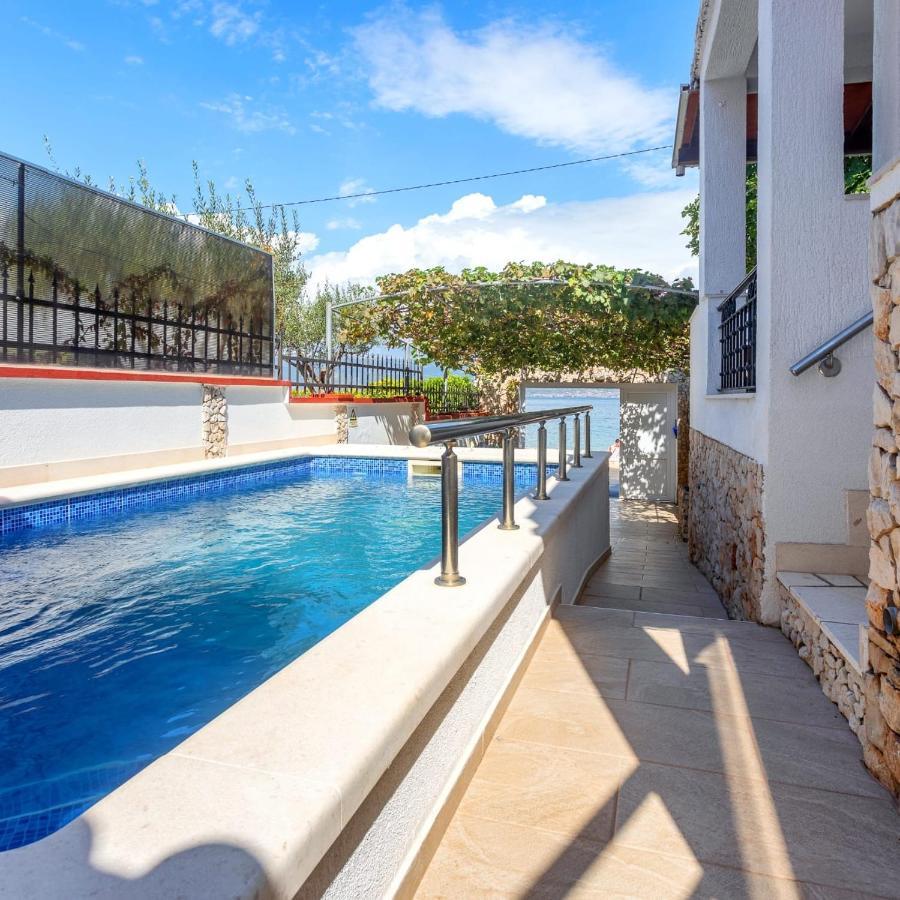 Holiday House Iva Slatine Exterior foto