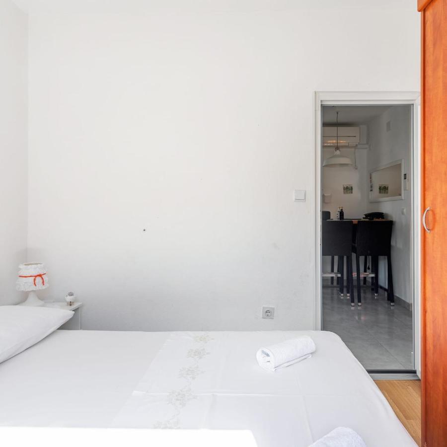 Holiday House Iva Slatine Exterior foto